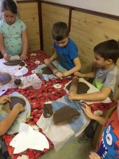 Výroba keramiky v mateřské školce  5.11.2021